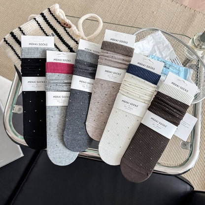 EASE original six-pair sock set display