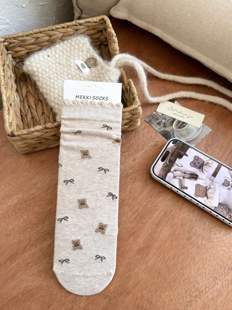 RIBBON original oatmeal teddy bear and bow socks