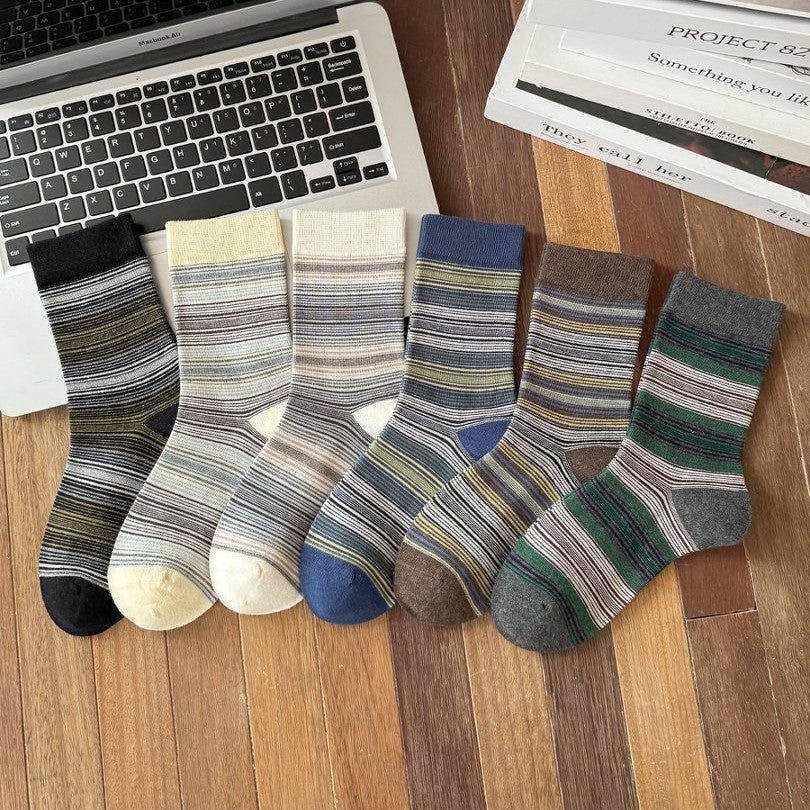 SIGNAL original six-pair retro stripe sock display