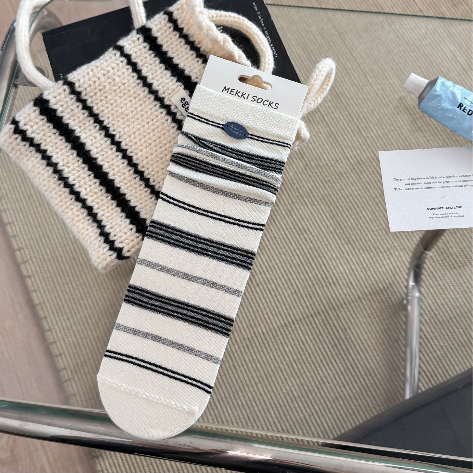 CHARM original ivory fine-stripe socks with blue button
