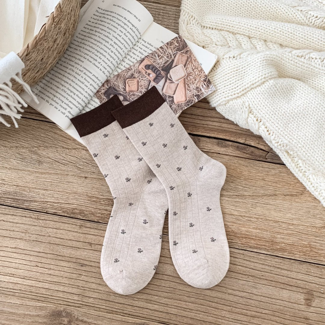 MEADOW original oatmeal floral socks with brown cuff