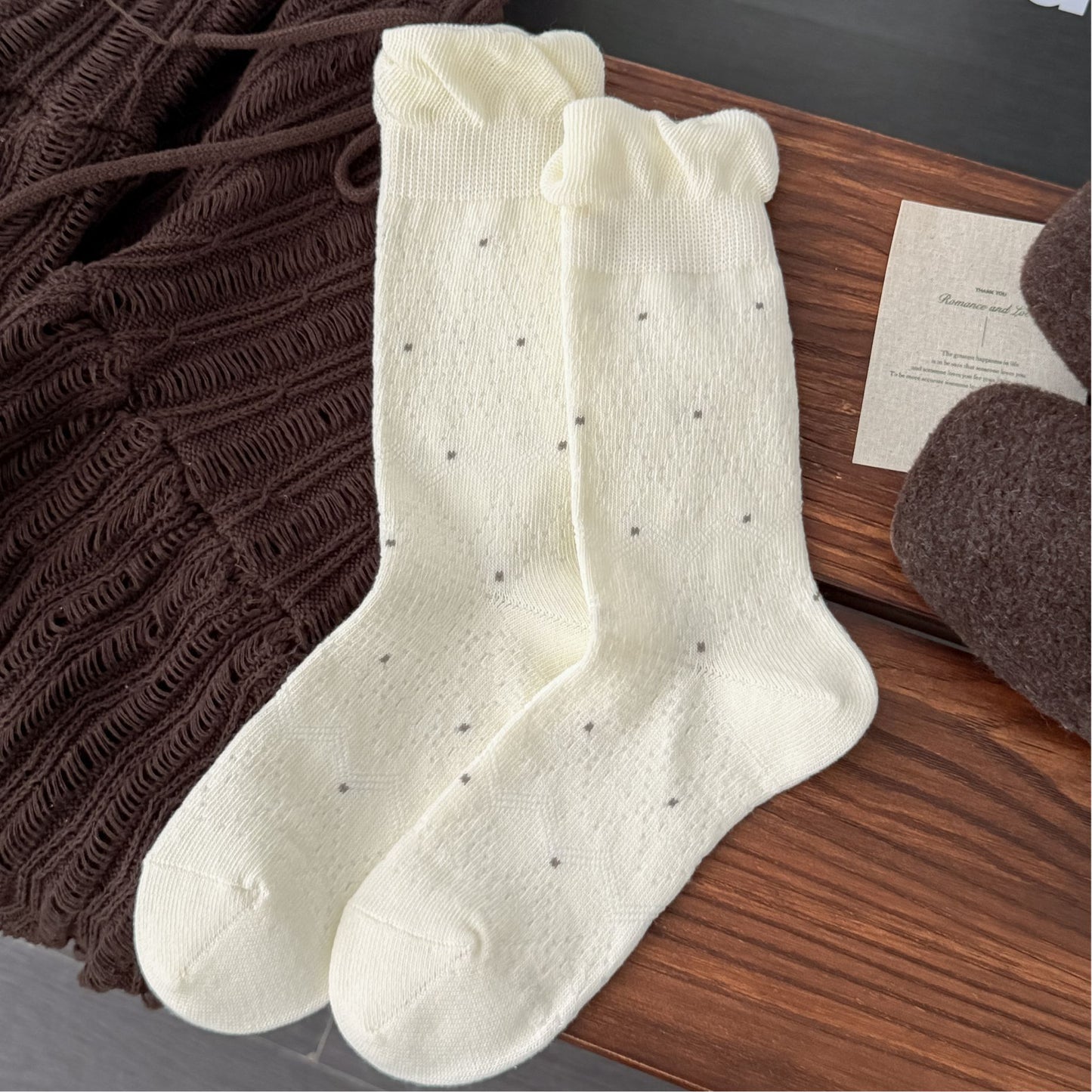 POPPY original butter cream polka dot ruffle socks